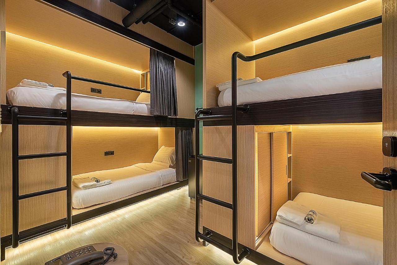 Хостел Phra Nakhon Poshtel Бангкок Екстер'єр фото