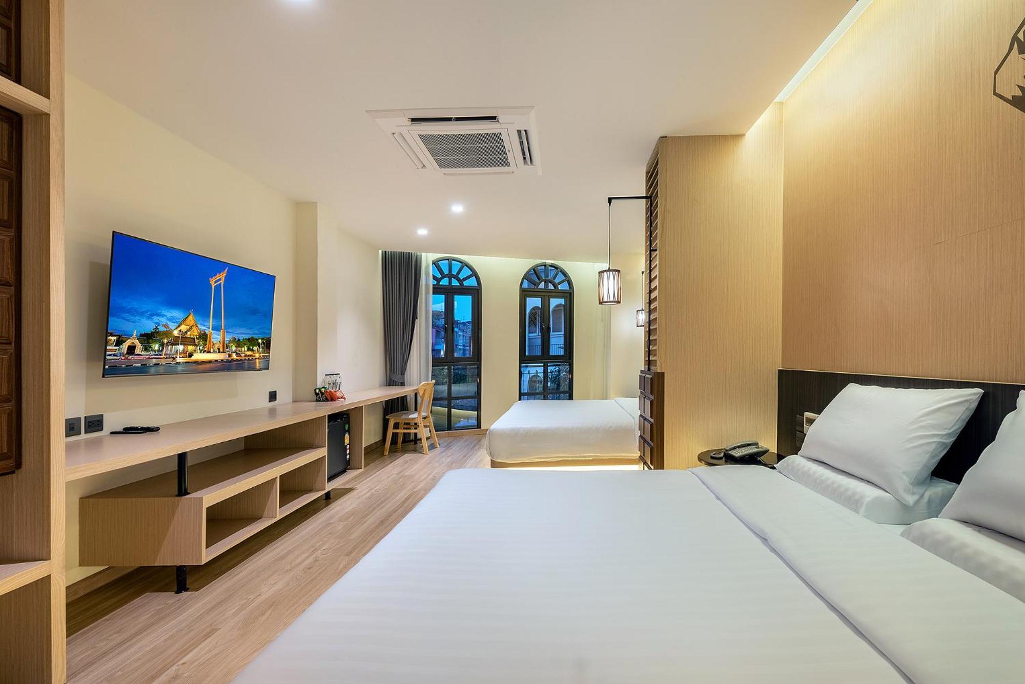Хостел Phra Nakhon Poshtel Бангкок Номер фото
